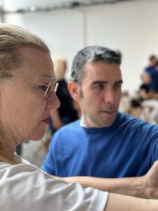 tiro con l'arco, arco nudo, ipovedenti, inclusione, ASD Arcieri Compagnia di Monza e della Brianza, Lega del Filo D'oro, esperienza incredibile, gioia, contentezza, volontariato, attività ipovedenti, ArCoMonza - Sessione di tiro con l'arco con gli ipovedenti: un'esperienza incredibile