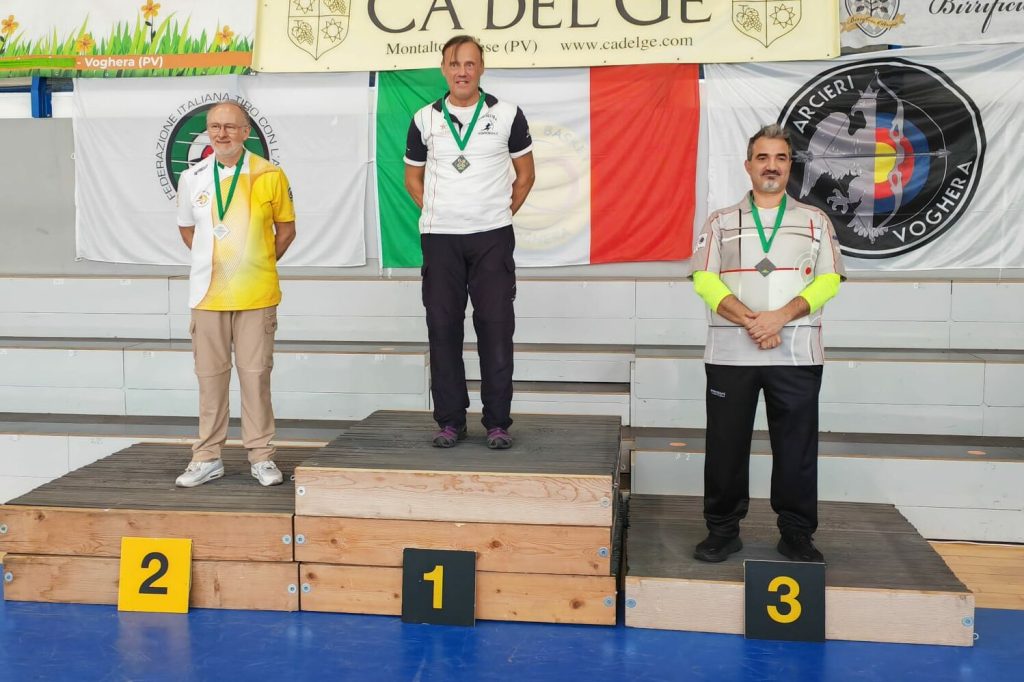 ArCoMonza: CAMPIONI REGIONALI ARCO NUDO 3 - ArCoMonza: CAMPIONI REGIONALI ARCO NUDO