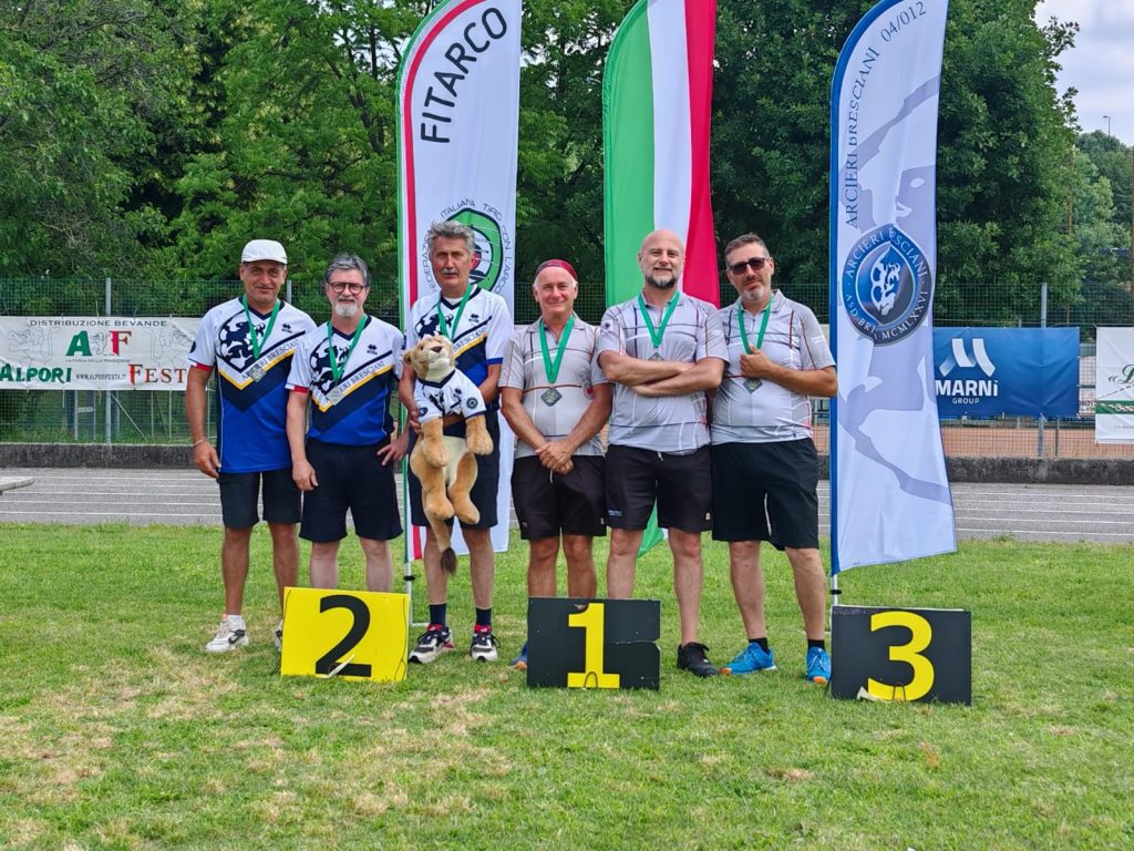 - 5 anni consecutivi campioni regionali squadra olimpico master maschile